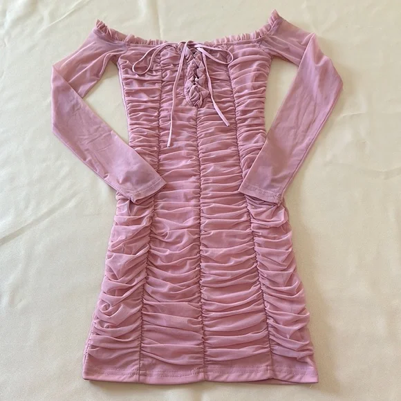 Fashion nova dress Xs MOVING SALE! - Picture 2 of 6